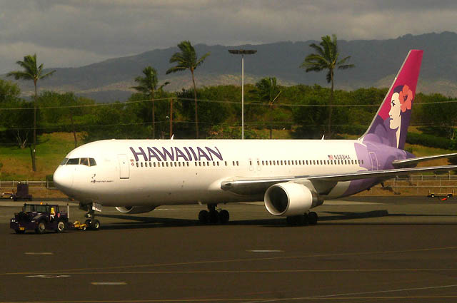Hawaiian Airlines Boeing 767-300