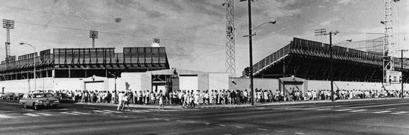 HNLStadium1970